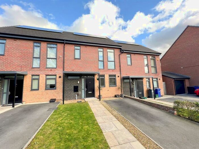 Houses for sale & to rent in DN5 0NS, Asquith Road, Bentley Doncaster