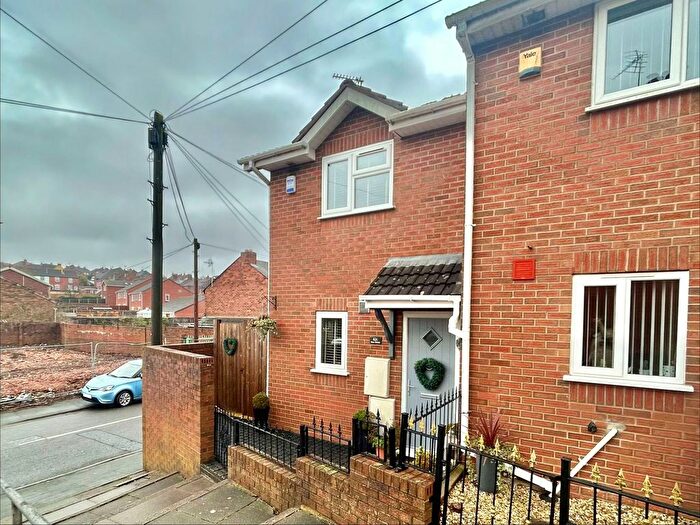 2 Bedroom End Terrace House For Sale In New Street, Gornal Wood, DY3