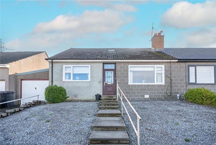 4 Bedroom Semi Detached House For Sale In Countesswells Terrace, Aberdeen, AB15