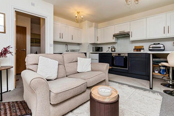 Studio For Sale In Station Way, Crawley, RH10
