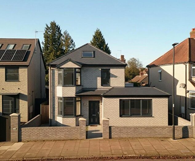 1 Bedroom Land For Sale In Park Road, Enfield, EN3