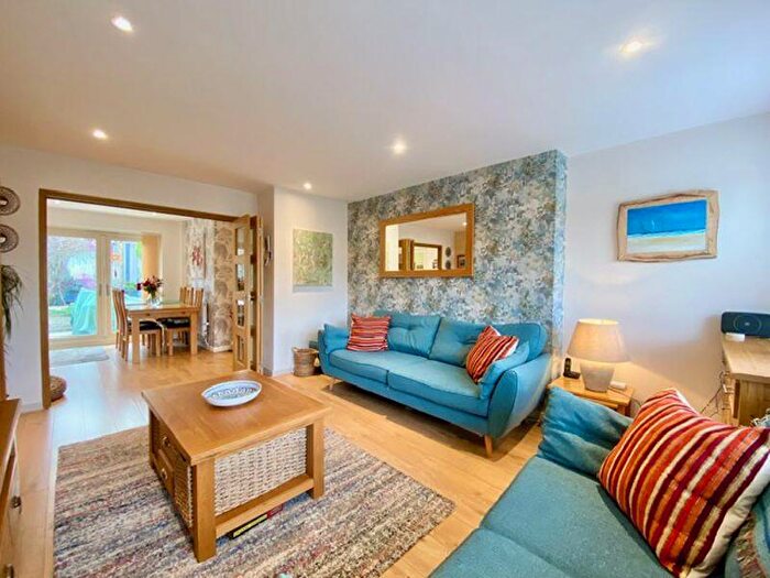 3 Bedroom Detached Bungalow For Sale In Stunning And Spacious Bungalow - Excellent Location, NG33