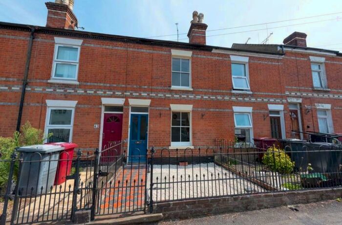 2 Bedroom Terraced House To Rent In Cardigan Road, Reading, RG1