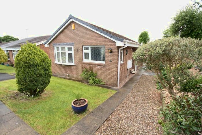 2 Bedroom Detached Bungalow To Rent In Santa Monica Grove, Idle, Bradford, BD10