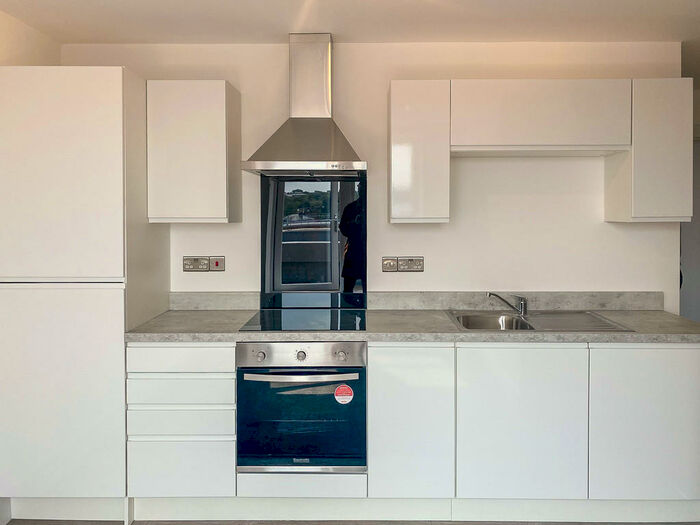 1 Bedroom Flat To Rent In Oliver Street, Birkenhead, CH41