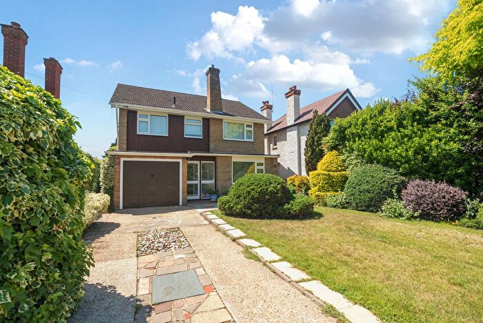 4 Bedroom Detached House To Rent In Between Streets, Cobham, KT11