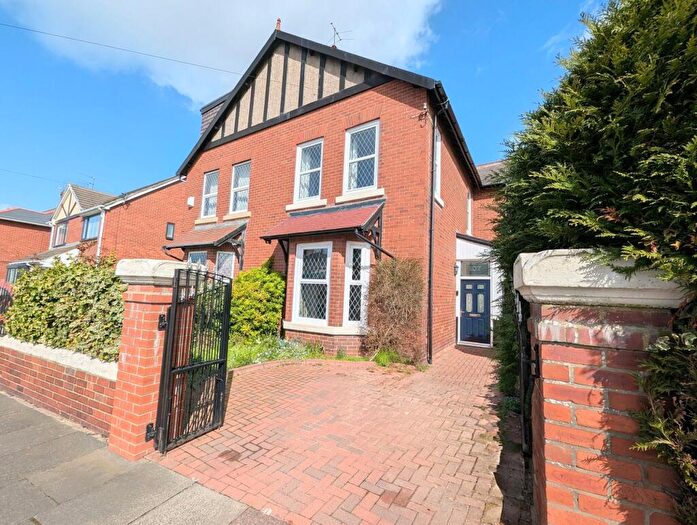 6 Bedroom Semi Detached House For Sale In Sunderland Road, South Shields, NE34