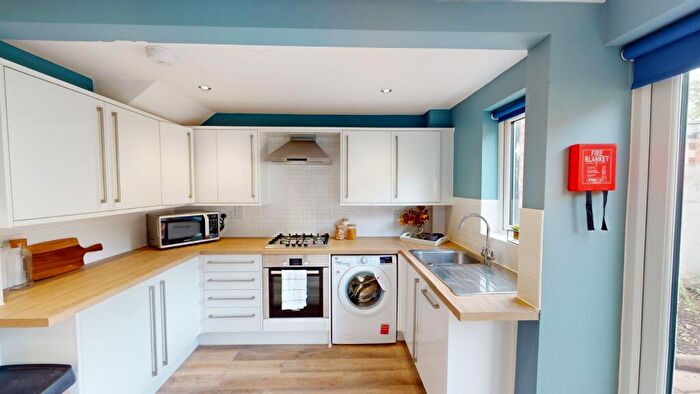 6 Bedroom House To Rent In Monterey Gardens, EX4