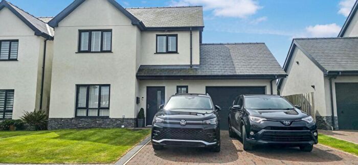 3 Bedroom House For Sale In Gerddi Madryn, Chwilog, Pwllheli, LL53
