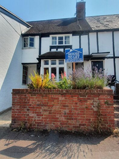 2 Bedroom Semi-Detached House To Rent In Grove Street, Oxfordshire, Wantage, OX12