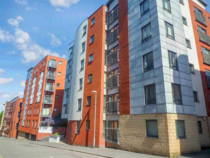 2 Bedroom Apartment To Rent In The Citadel, Ludgate Hill, Manchester, M4