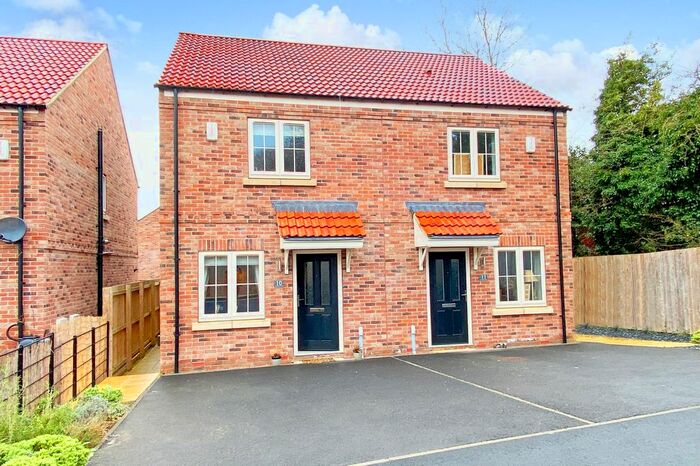 2 Bedroom Semi-Detached House For Sale In Hawthorne Close, Markington, Harrogate, HG3