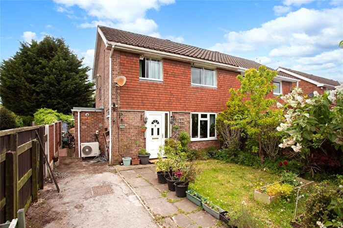 3 Bedroom Semi Detached House For Sale In Greenshaw Drive, Haxby, York, North Yorkshire, YO32