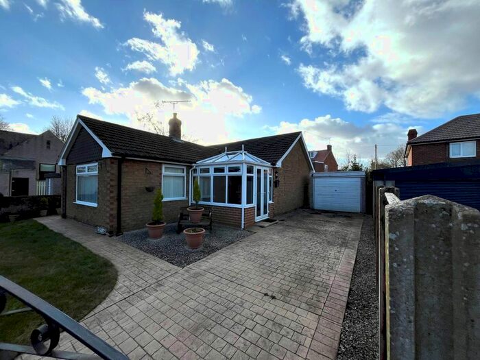 2 Bedroom Detached Bungalow For Sale In Vicar Lane, Misson, Doncaster, DN10