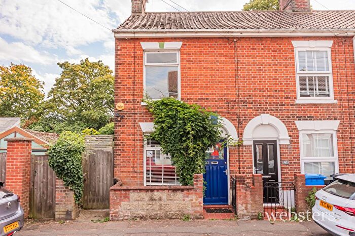 2 Bedroom Terraced House For Sale In Harford Street, Norwich, NR1