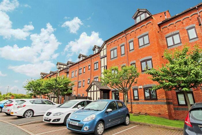 2 Bedroom Flat To Rent In The Moorings, Leamington Spa CV31