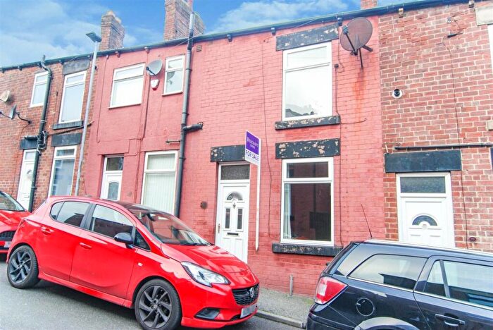 2 Bedroom House To Rent In Hoyland Street, Wombwell, S73
