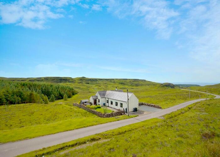 3 Bedroom Detached Bungalow For Sale In Glengorm, Tobermory, Isle Of Mull, PA75