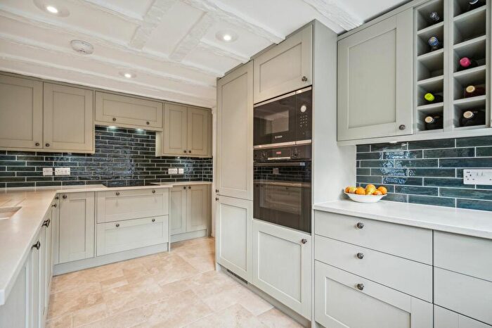 2 Bedroom Detached House For Sale In Sheldon Road, Ickford, HP18