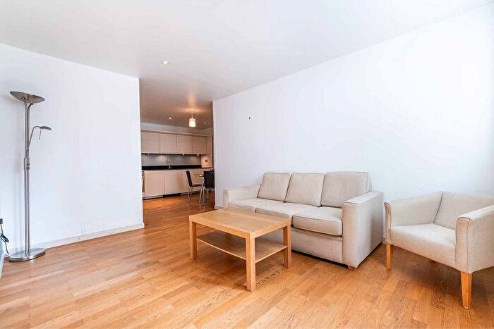 1 Bedroom Flat For Sale In Hermitage Street, London, W2
