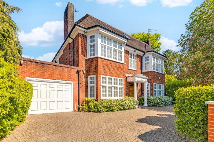 8 Bedroom Detached House For Sale In Ranulf Road, London, NW2