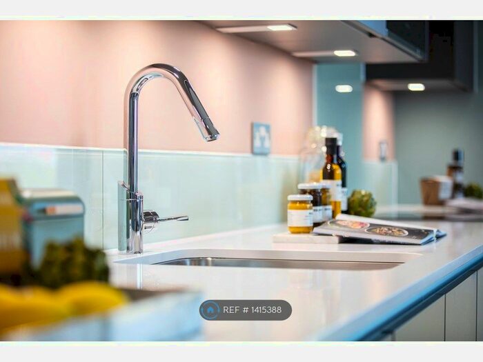 1 Bedroom Flat To Rent In Tabbard Apartments, London, W3