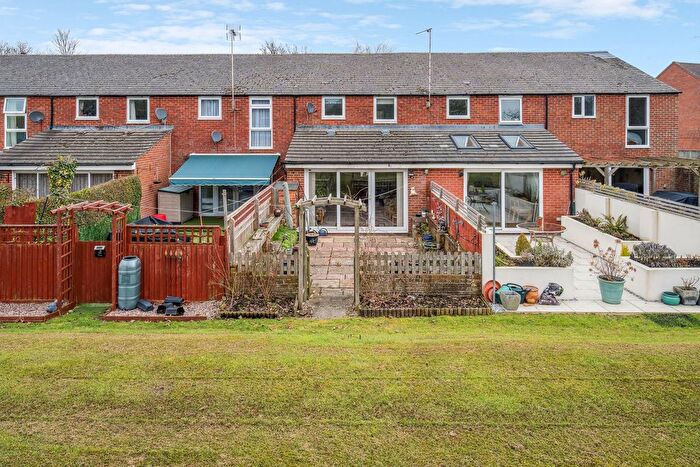 3 Bedroom Terraced House For Sale In Dibleys, Blewbury, OX11