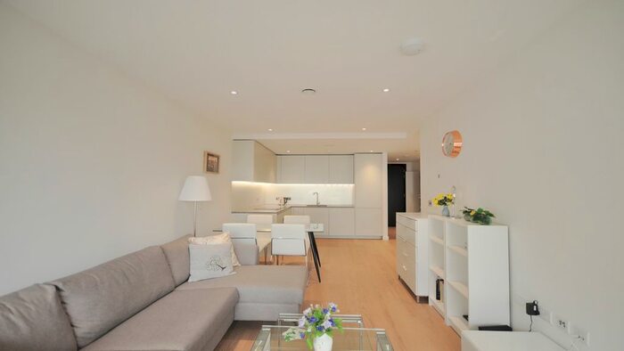 1 Bedroom Flat To Rent In Upper Riverside, Greenwich Peninsula SE10