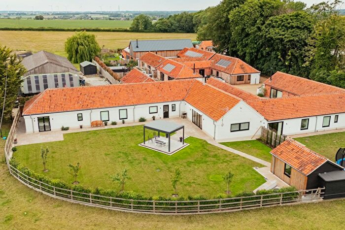 3 Bedroom Property For Sale In Steading Mews, Ashill, IP25