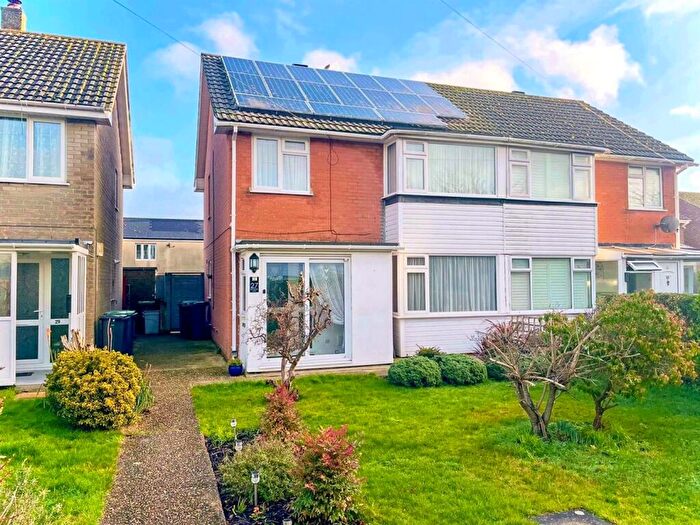 3 Bedroom Semi Detached House For Sale In Blackberry Lane, Christchurch, Dorset, BH23