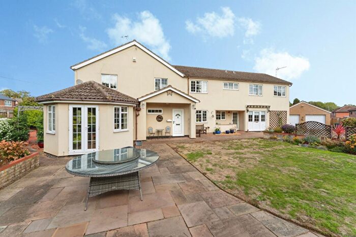 4 Bedroom Semi-Detached House For Sale In Bury Road, Ramsey, Huntingdon, PE26