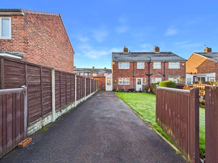 2 Bedroom Semi Detached House For Sale In Priory Road, Featherstone, Pontefract, WF7