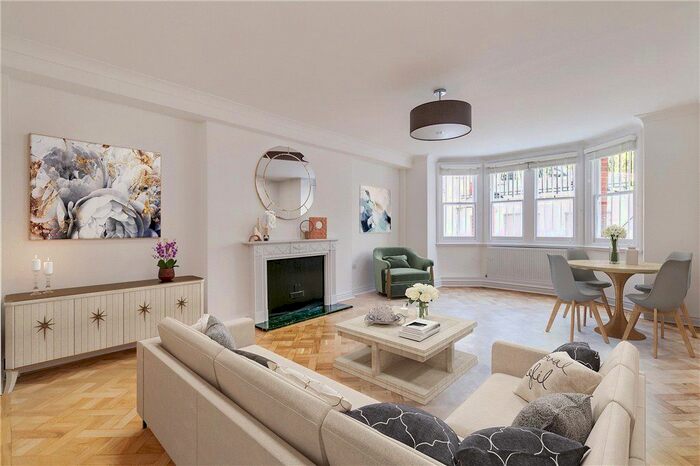 2 Bedroom Flat To Rent In Earls Court Square, Earls Court, London, SW5