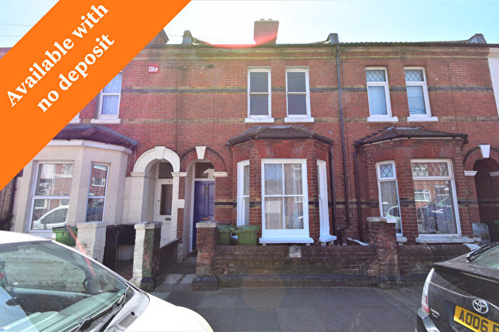3 Bedroom Terraced House To Rent In Clive Road, Portsmouth, PO1