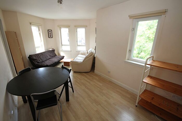 1 Bedroom Flat To Rent In St. George's Road, St Georges Cross, Glasgow, G3