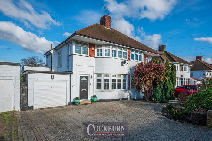 3 Bedroom Semi Detached House For Sale In Molescroft, New Eltham, SE9