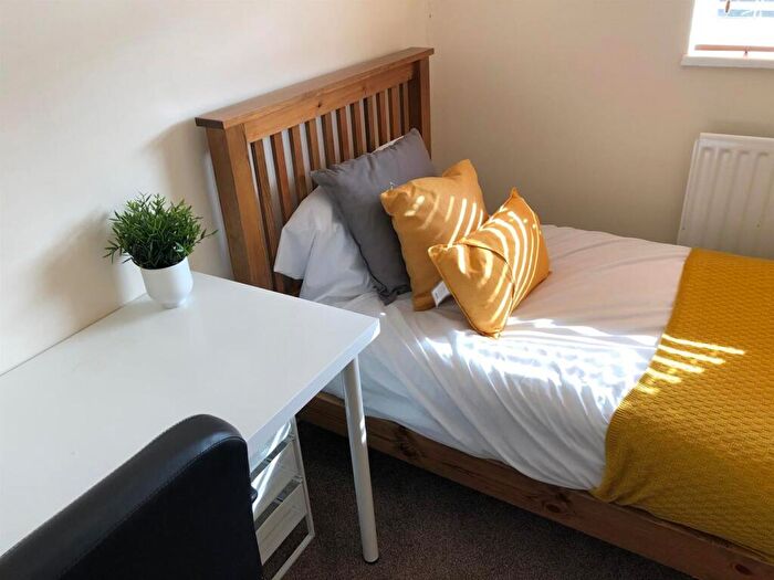 4 Bedroom End Of Terrace House To Rent In Sir Henry Parkes Road, Canley, CV4