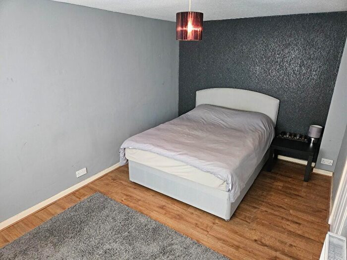 3 Bedroom End Of Terrace House For Sale In Glen Crescent, Stevenston, KA20
