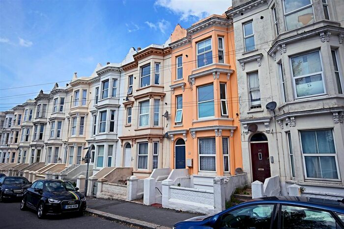 1 Bedroom Flat To Rent In Priory Road, Hastings, TN34