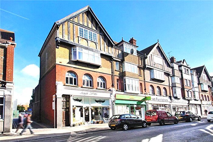 1 Bedroom Flat To Rent In Beach Road, Littlehampton, West Sussex, BN17