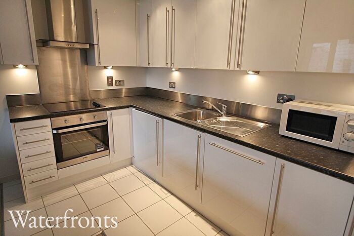 2 Bedroom Flat To Rent In The Sphere, Hallsville Road, London, E16