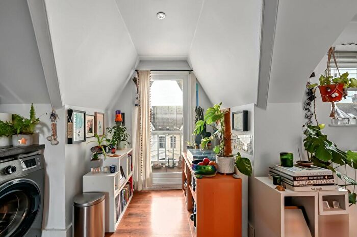 1 Bedroom Flat For Sale In Lancaster Road, Brighton, BN1