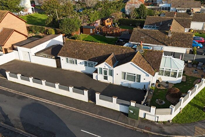 3 Bedroom Detached Bungalow For Sale In Beechwood Avenue, Locking, Weston-Super-Mare, BS24