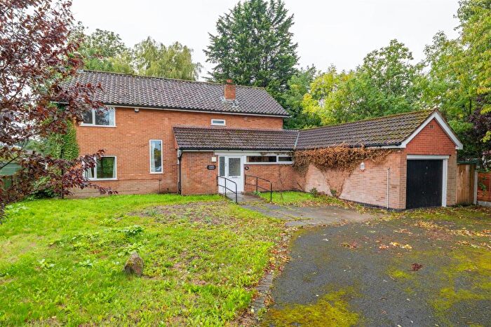 4 Bedroom Detached House For Sale In Brownedge Road, Lostock Hall, Preston, PR5