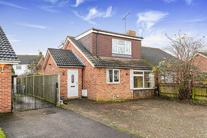 4 Bedroom Semi-Detached House For Sale In Green Road, Didcot, OX11