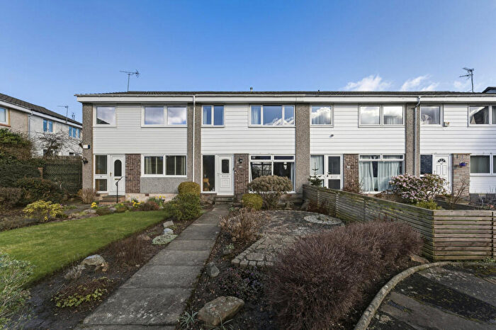 3 Bedroom Semi Detached House For Sale In Northfield Drive, Edinburgh, EH8