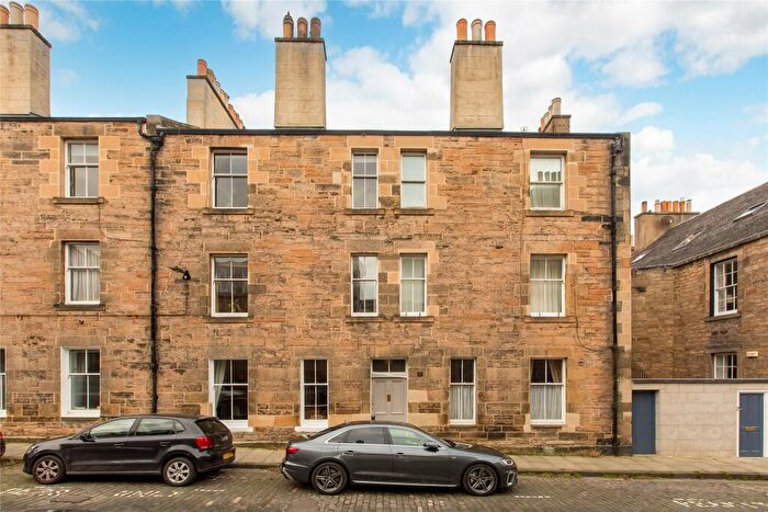 1 Bedroom Apartment For Sale In Gayfield Street, Edinburgh, Midlothian, EH1