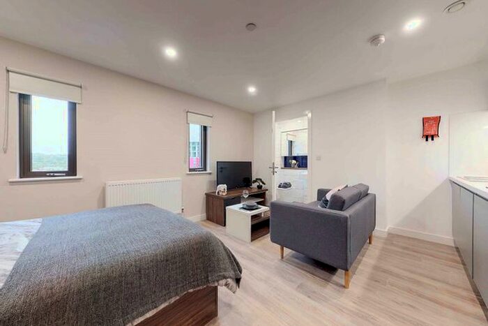 Studio To Rent In Furnival Square, Sheffield, S1