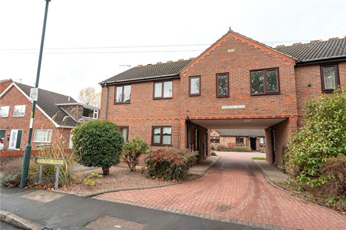 2 Bedroom Flat For Sale In Station Road, Healing, DN41