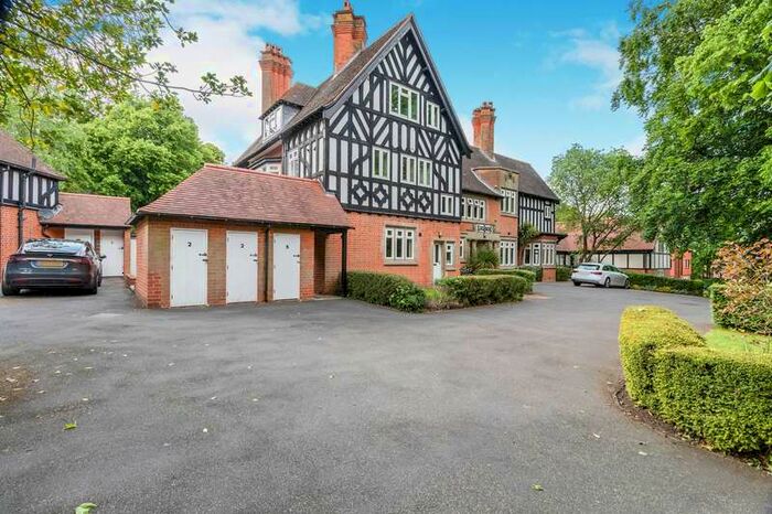 2 Bedroom Apartment To Rent In Lochbuie, The Park, Mansfield, NG18